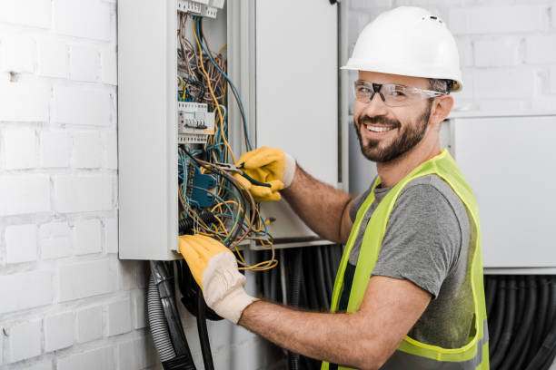 Best Affordable Emergency Electrician  in Monroe, WI